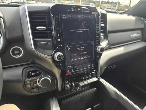 Used 2025 RAM 1500 Big Horn image 28