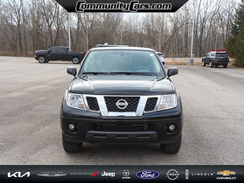 Used 2019 Nissan Frontier SV w/ Value Truck Package image 11