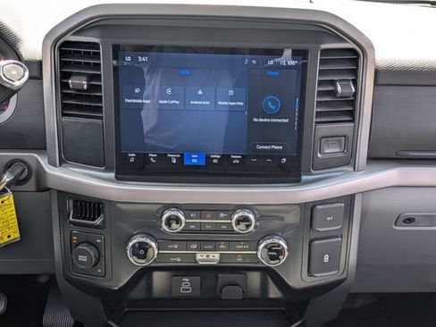 Used 2025 Ford F150 XLT w/ Equipment Group 301A Standard AWD/4WD image 17