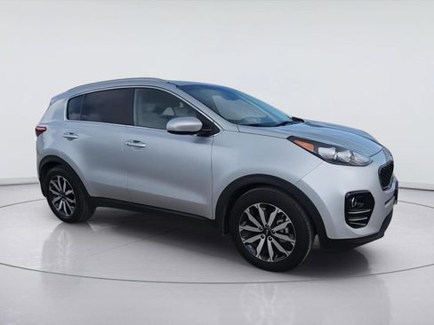 Used 2017 Kia Sportage EX FWD image 2