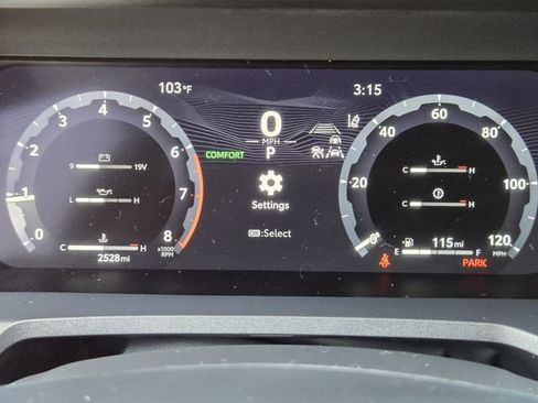 Used 2026 Toyota 4Runner Limited AWD/4WD image 14