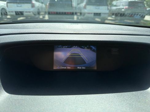 Used 2016 Honda CR-V LX image 25