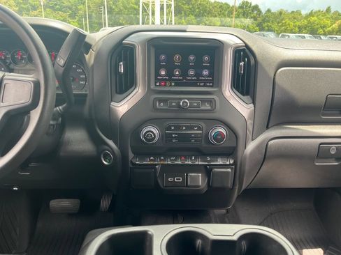 Used 2025 Chevrolet Silverado 1500 Custom Trail Boss w/ LPO, Dark Essentials Package AWD/4WD image 20