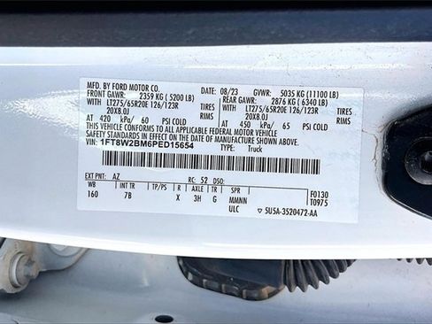 Used 2023 Ford F250 Platinum image 34