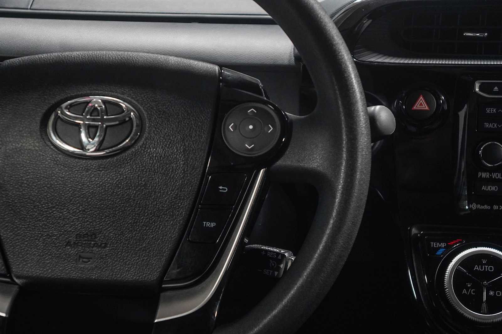 Certified 2019 Toyota Prius C FWD image 18