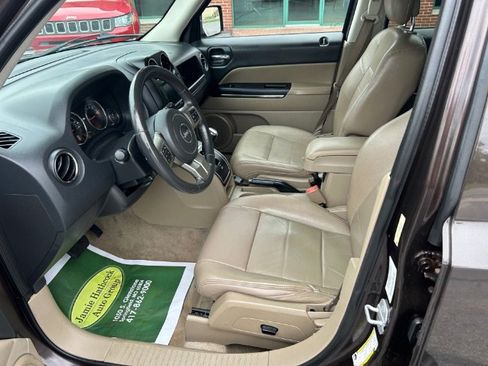 Used 2014 Jeep Patriot Limited w/ Sun/Sound Group FWD image 16