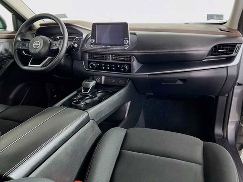 Used 2023 Nissan Rogue S image 28