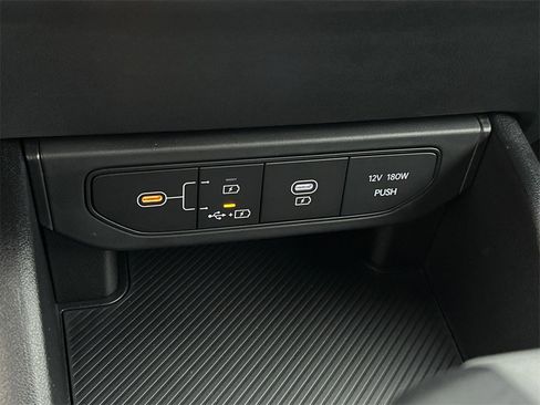 New 2025 Kia K4 LXS image 23