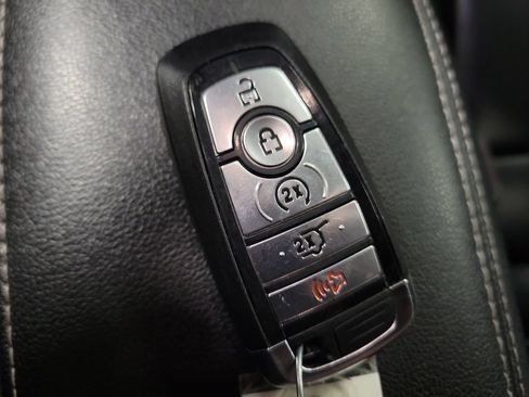 Used 2024 Ford Escape Platinum AWD/4WD image 20