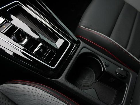 New 2026 Volkswagen GTI SE FWD image 8