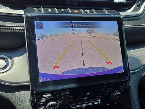 Used 2023 Jeep Grand Cherokee Limited w/ Trailer Tow Prep Group (B) AWD/4WD image 29