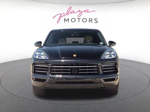 Used 2019 Porsche Cayenne AWD/4WD image 2