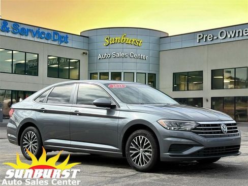 Used 2021 Volkswagen Jetta S image 1