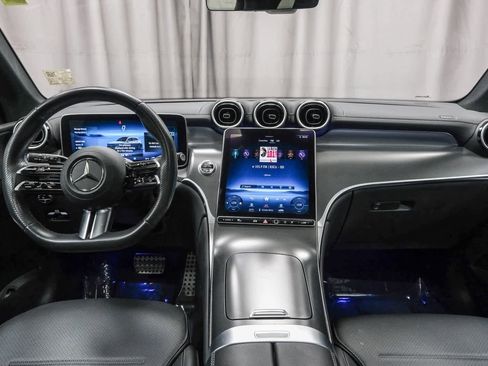 Used 2023 Mercedes-Benz GLC 300 4MATIC w/ AMG Line image 12