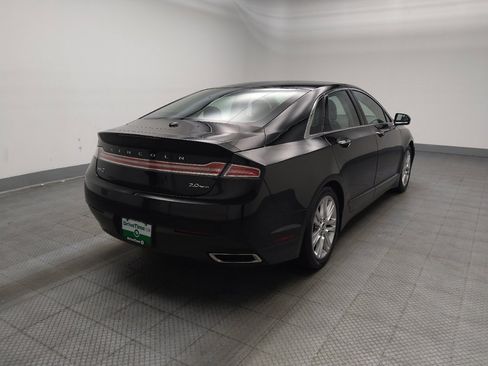 Used 2014 Lincoln MKZ FWD image 9