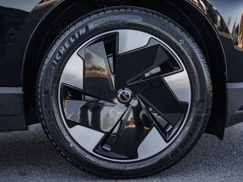 New 2026 Volvo EX30 Plus w/ Climate Package image 16