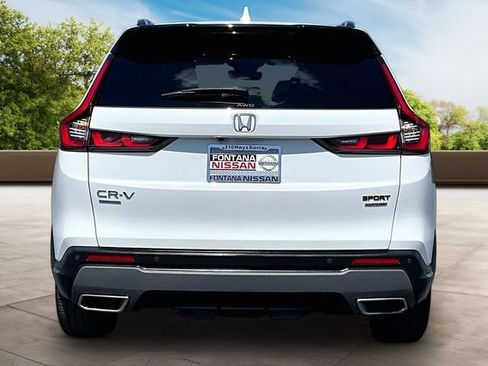 Used 2023 Honda CR-V Sport Touring image 5