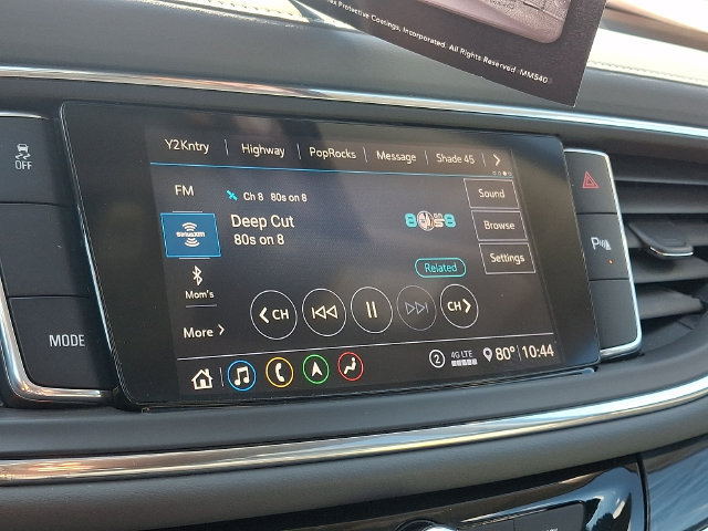 Used 2020 Buick Enclave Essence w/ Sound and Sites Package FWD image 17