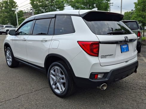 Used 2024 Honda Passport EX-L image 6