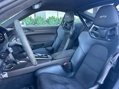 Used 2022 Porsche 911 GT3 RWD image 5