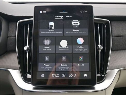 New 2026 Volvo XC90 B6 Ultra image 16