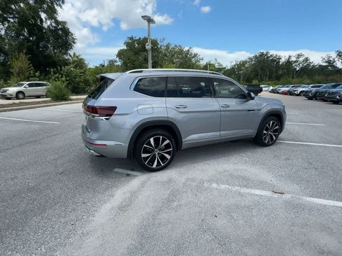 Used 2026 Volkswagen Atlas SEL Premium R-Line AWD/4WD image 8