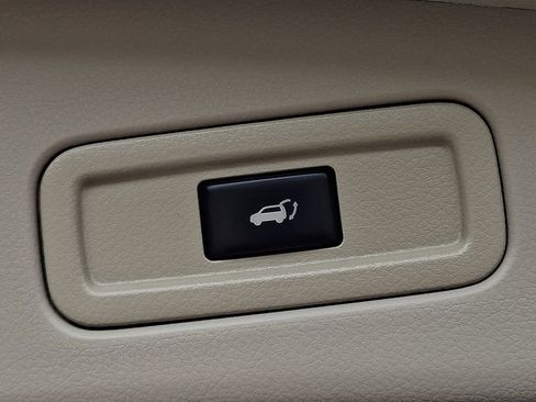 Used 2014 Nissan Murano SL w/ Navigation Package AWD/4WD image 28