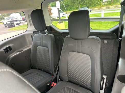Used 2021 Ford Transit Connect XLT FWD image 18