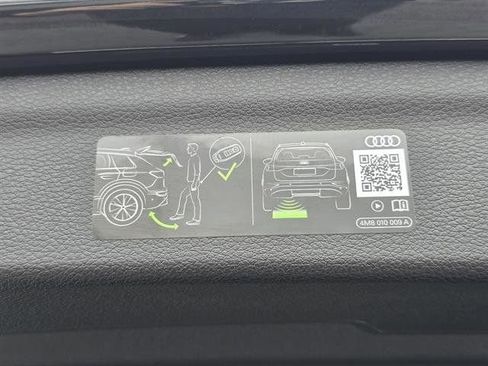 New 2025 Audi Q3 2.0T Premium image 13