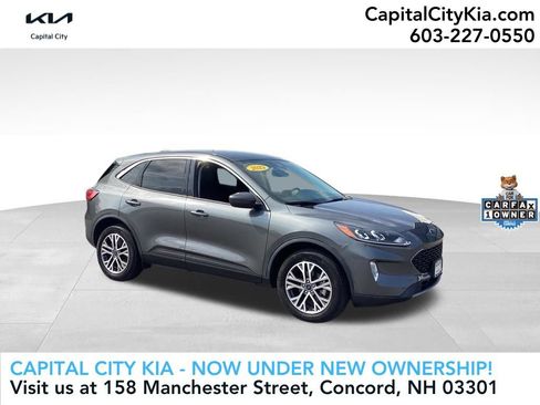 Used 2022 Ford Escape SEL w/ Technology Package AWD/4WD image 1