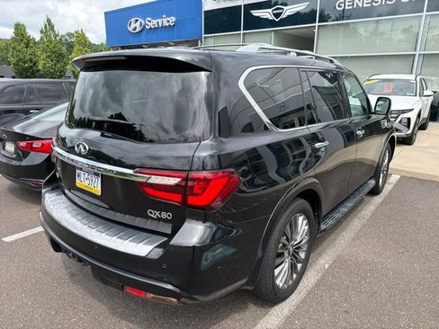 Used 2020 INFINITI QX80 Luxe w/ Sensory Package AWD/4WD image 11