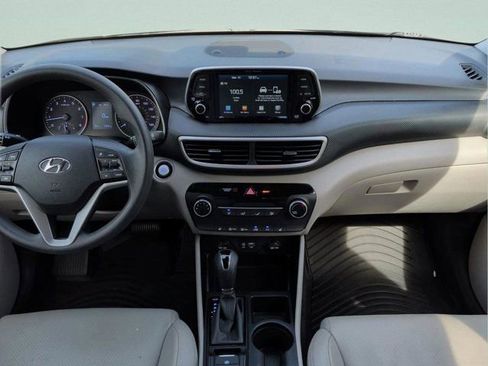 Used 2019 Hyundai Tucson Value w/ Cargo Package image 17