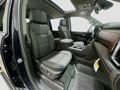 New 2026 GMC Sierra 2500 Denali w/ Denali Reserve Package image 30