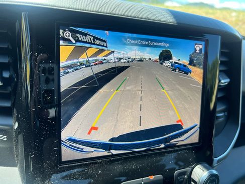 Used 2025 RAM 1500 Big Horn w/ Trailer Tow Group AWD/4WD image 18