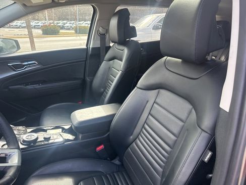 Used 2023 Kia Sportage SX Prestige image 11