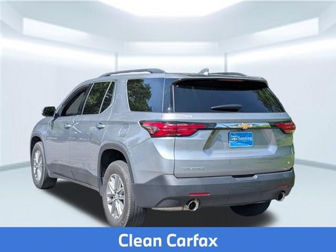 Used 2023 Chevrolet Traverse LT FWD image 4