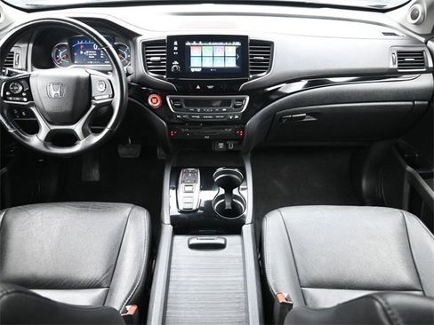 Used 2021 Honda Pilot Touring image 26
