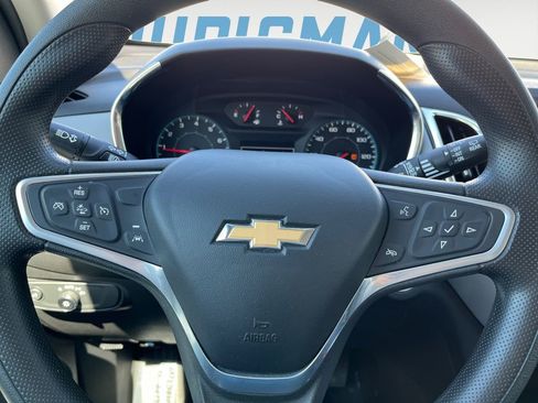 Used 2023 Chevrolet Equinox LS w/ Driver Confidence II Package AWD/4WD image 20