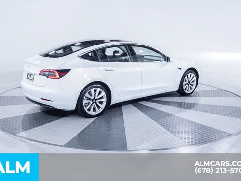 Used 2018 Tesla Model 3 Long Range RWD image 11