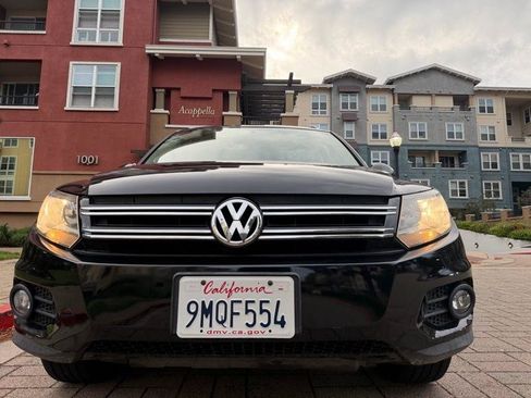 Used 2014 Volkswagen Tiguan SEL AWD/4WD image 30