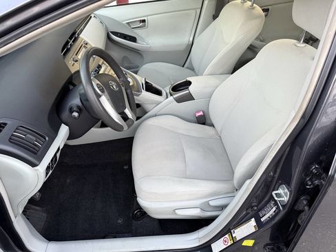 Used 2012 Toyota Prius Two image 34
