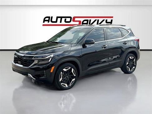 Used 2024 Kia Seltos SX image 3