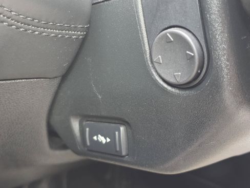 Used 2019 Ford Explorer Platinum AWD/4WD image 13