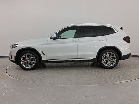 Used 2024 BMW X3 sDrive30i image 2