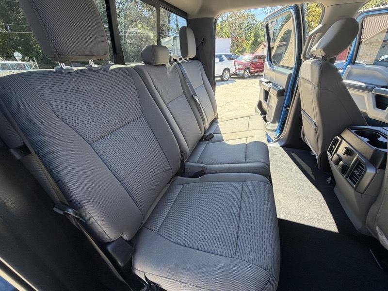 Used 2021 Ford F250 XLT w/ XLT Premium Package AWD/4WD image 17