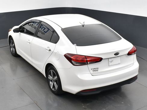 Used 2018 Kia Forte LX w/ LX Popular Package image 12