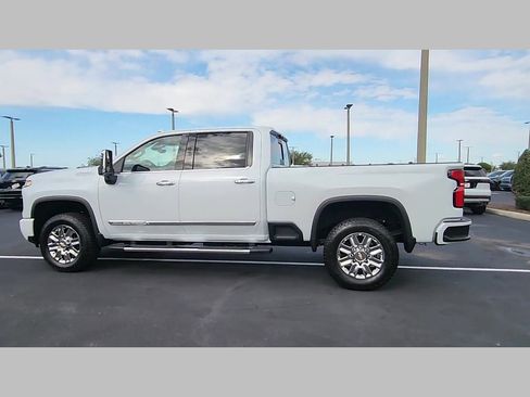 New 2026 Chevrolet Silverado 2500 High Country w/ Technology Package image 22