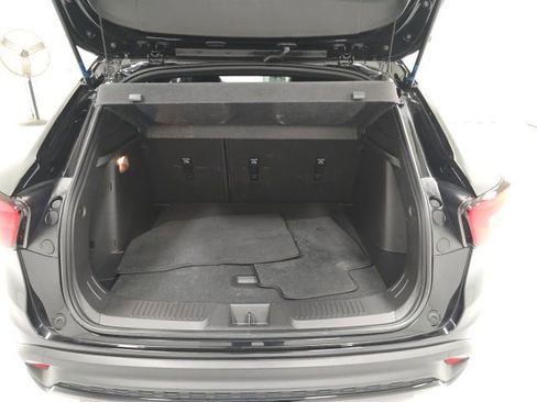 Certified 2025 Chevrolet Trax RS w/ Driver Confidence Package image 25