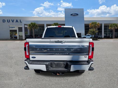 Certified 2024 Ford F250 Platinum image 5