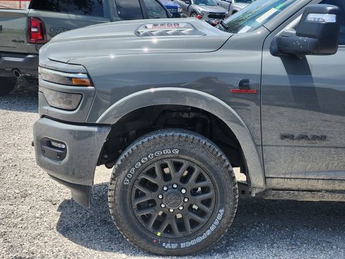 New 2026 RAM 2500 Limited AWD/4WD image 6
